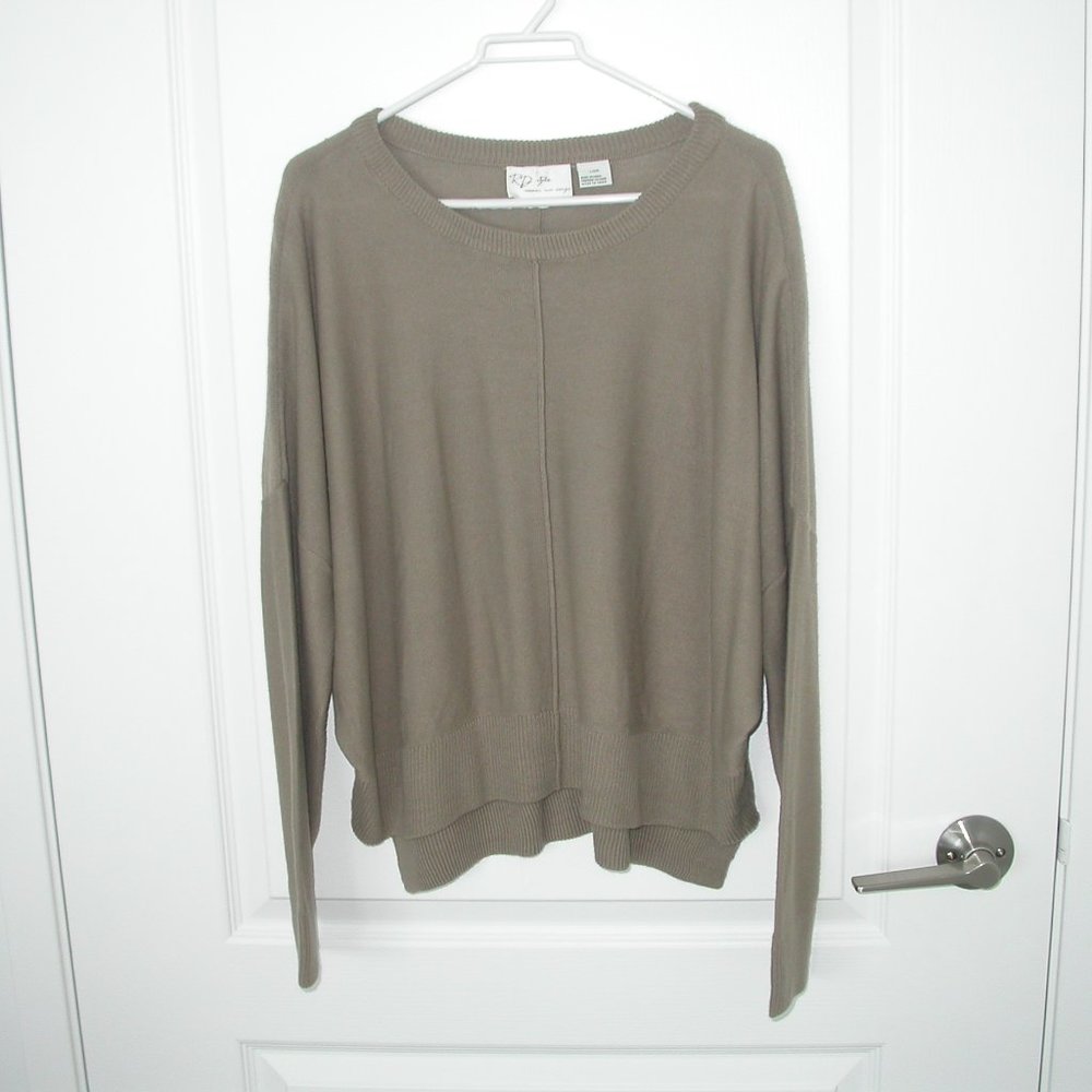 Tan Loose Raglan Sleeved Sweater